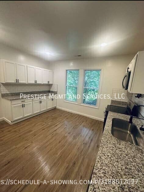 Foto del edificio - 610 Saluda Dam Rd