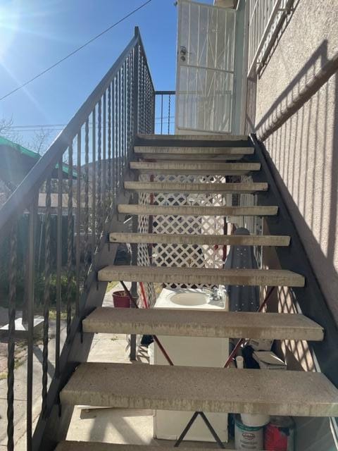 Foto del edificio - 2801 Aurora Ave