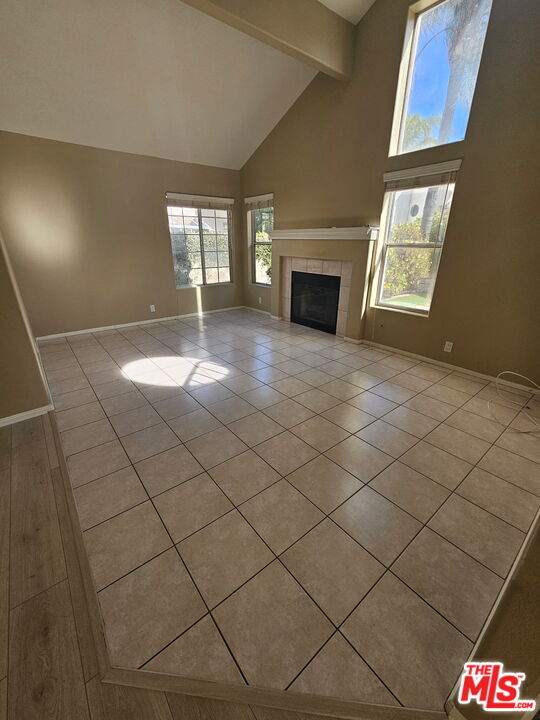 Foto del edificio - 25232 Carson Way