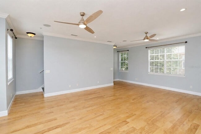 Building Photo - 2611 Espana Ct