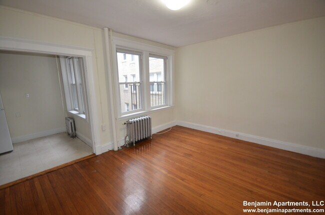 Building Photo - 1167 Boylston St
