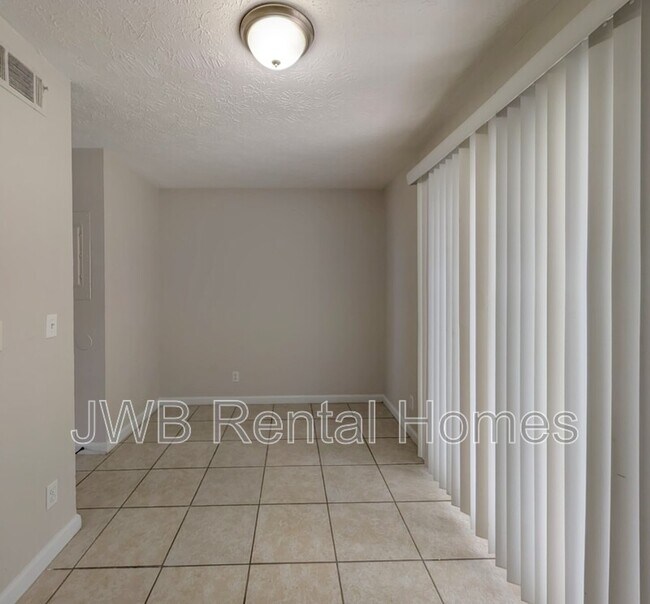 Building Photo - 2873 Yellow Pine Ct
