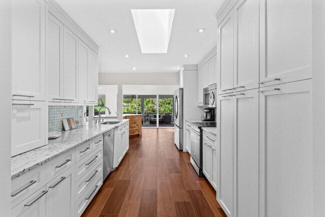 Foto del edificio - 6689 Eastpointe Pines St