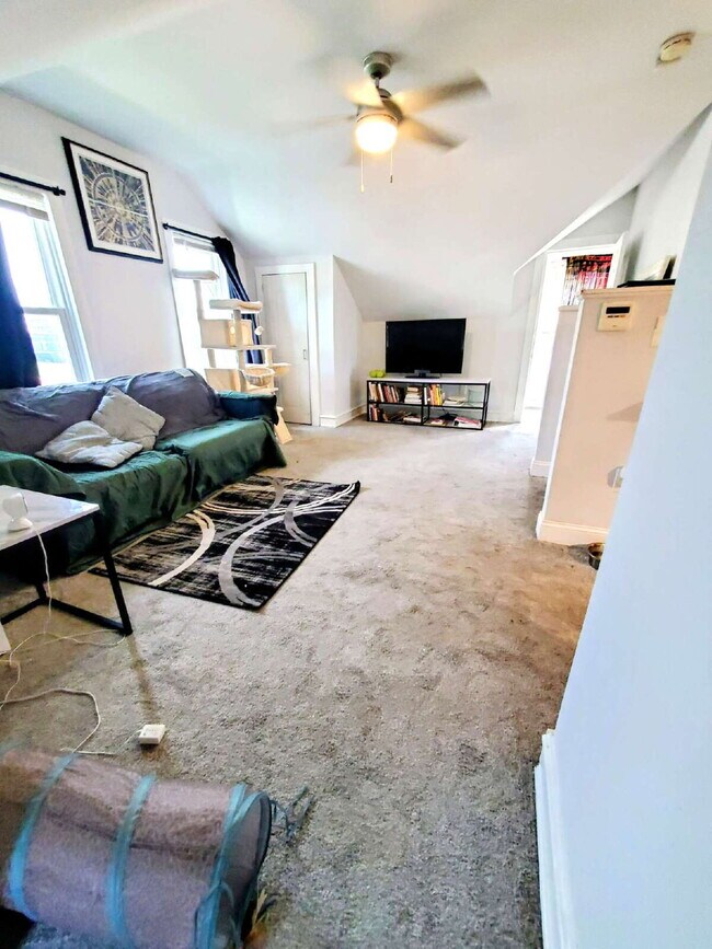 Foto del edificio - Charming 1-Bedroom in Oaklyn!