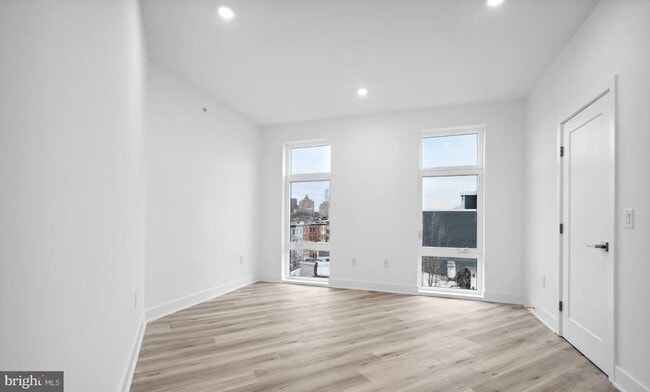 Building Photo - 2301 Grays Ferry Ave