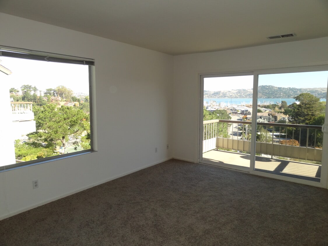 106 Lower Anchorage Rd Unit 106, Sausalito, CA 94965 Condo for Rent