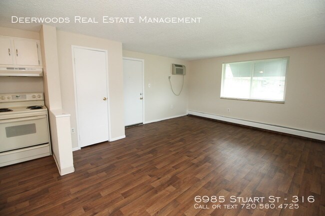 Building Photo - 6985 Stuart St