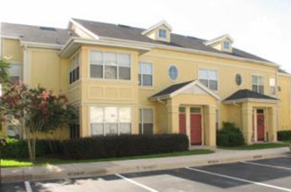 Primary Photo - 1 Bed/1 Bath in Manor Row at Park Central!...