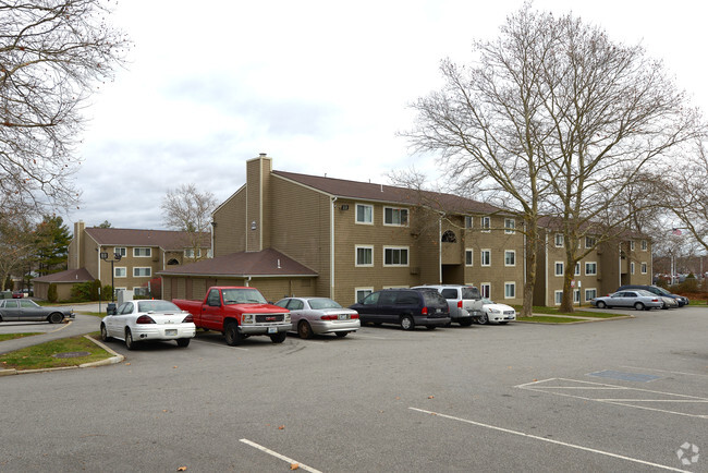 Building Photo - Wampanoag Village Apartments