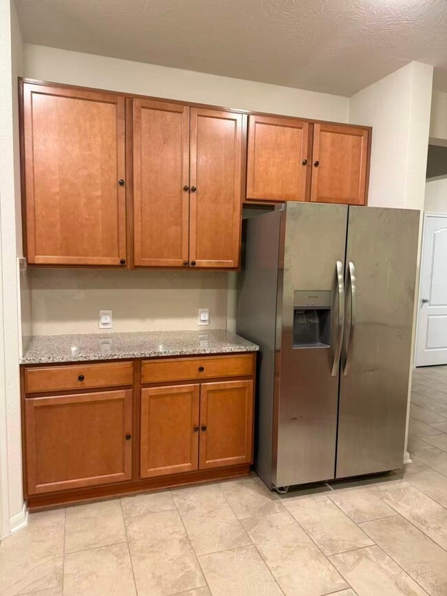 Building Photo - 24018 Adobe Ridge Ln