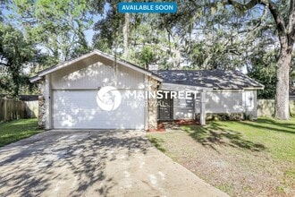 Building Photo - 105 Whispering Pines Ct