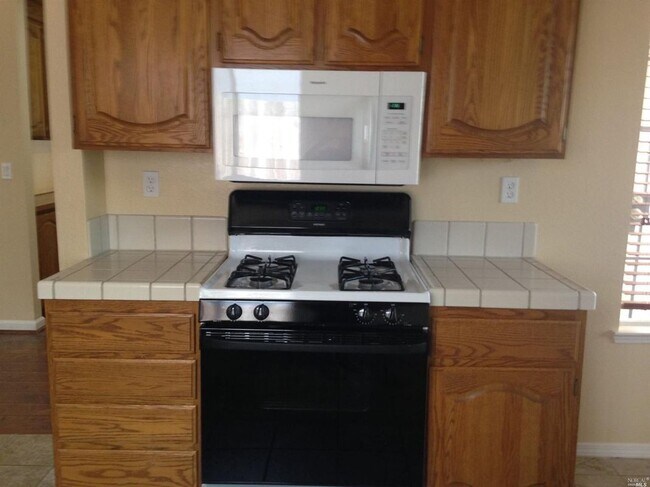 Foto del edificio - 1103 Meadowlark Dr