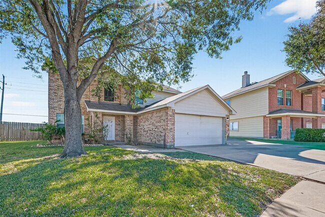 Foto del edificio - 15707 Crooked Arrow Dr