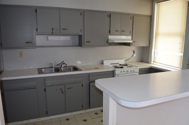 Foto del edificio - 609 Marlyn Rd