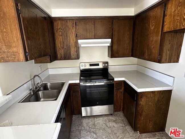 Foto del edificio - 3422 Maricopa St