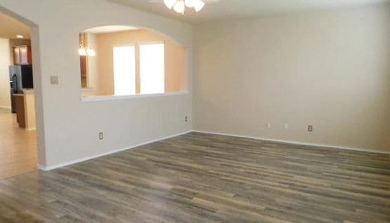 Building Photo - 5406 English Oak Dr