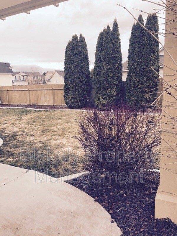 Foto del edificio - 72 N Pleasant Hill Dr