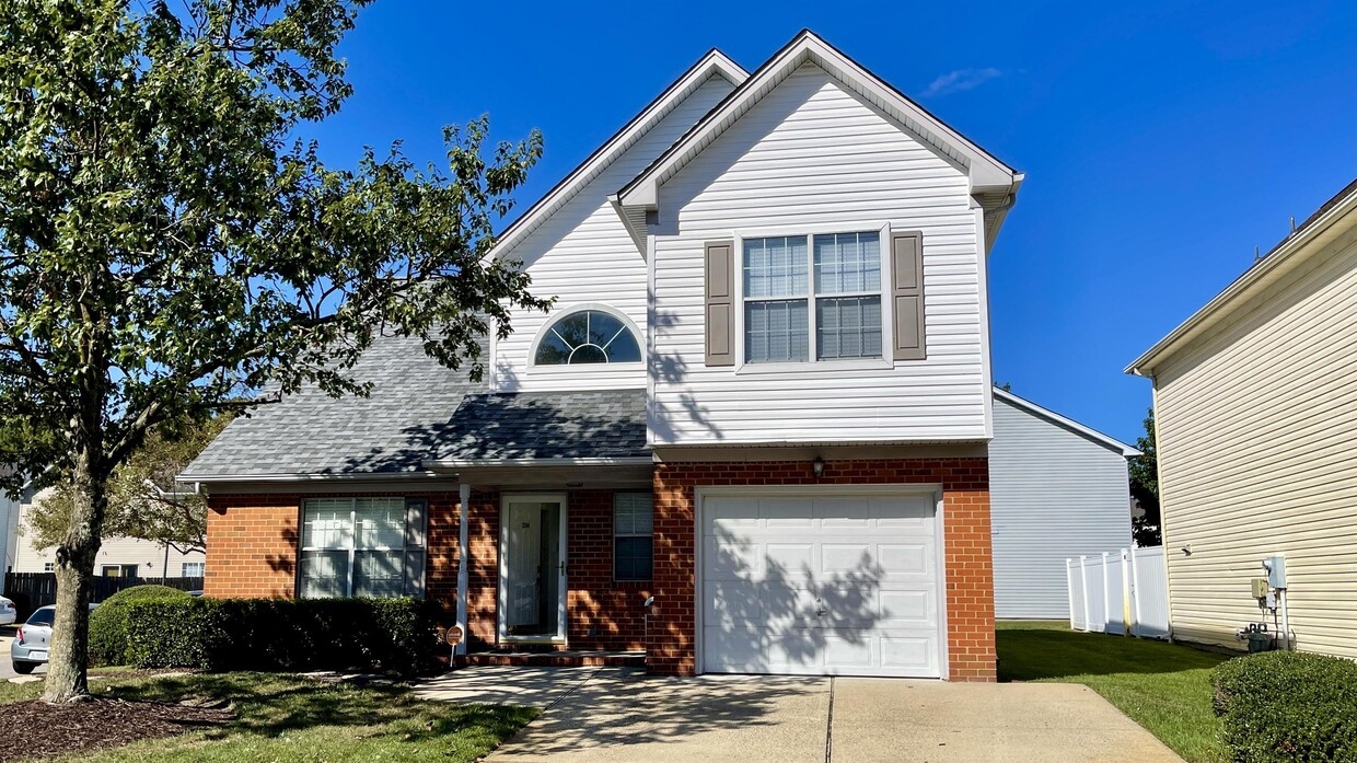 2200 Holly Berry Ln, Chesapeake, VA 23325 Townhome Rentals in