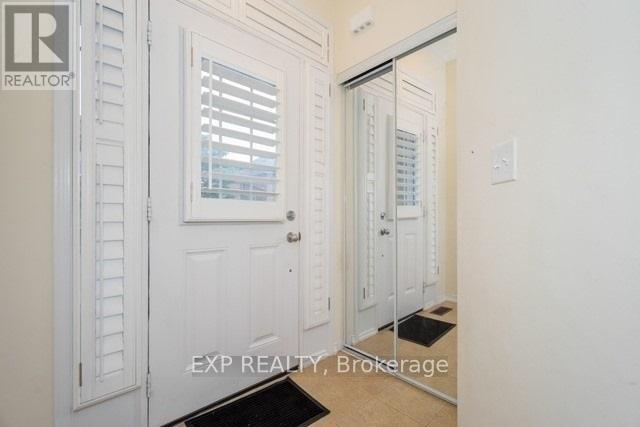 Building Photo - 745-745 Farmstead Dr