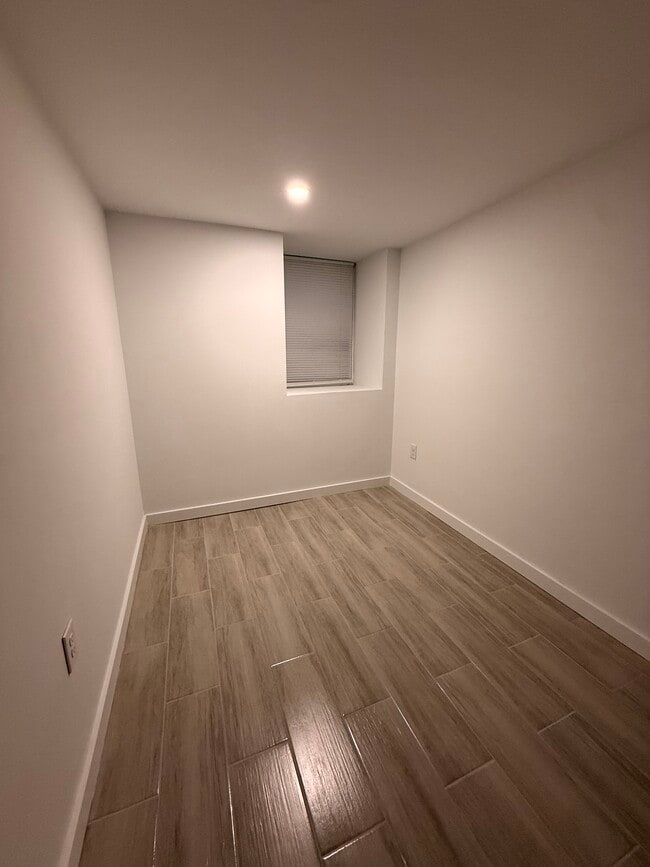 Foto del edificio - 3340 Potter St