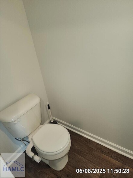 Foto del edificio - 214 Coneflower Rd