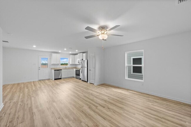 Building Photo - 401 Silent Meadow Run