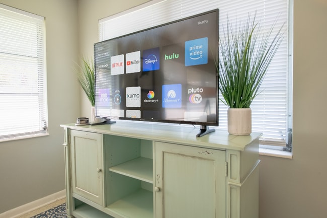 Building Photo - 620 SE 47th St