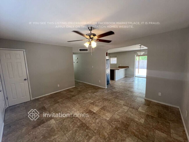 Foto del edificio - 8043 E Jacob Ave