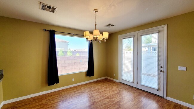Building Photo - 6252 Huntington Ridge Ave
