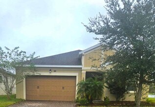 Building Photo - 5435 Estero Loop