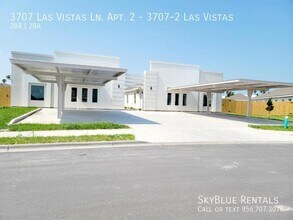 Building Photo - 3707 Las Vistas Ln