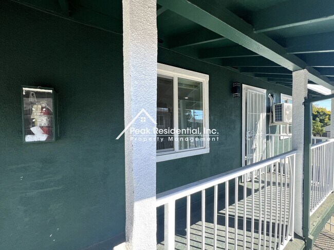 Foto del edificio - 43rdAve3915