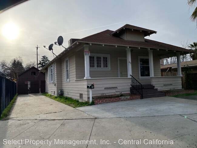Building Photo - 3 br, 1 bath House - 211 NW Second Avenue