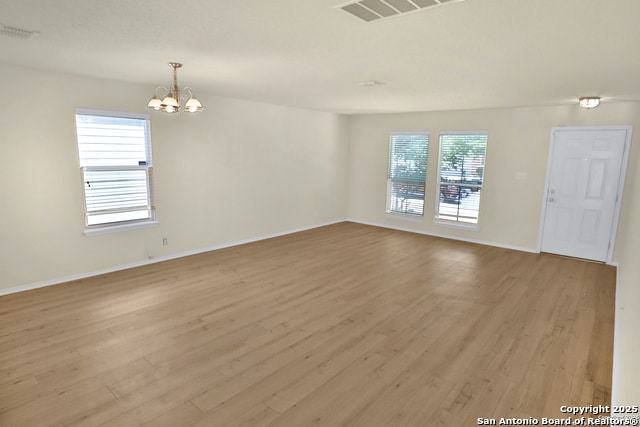 Foto del edificio - 5411 Duke Field