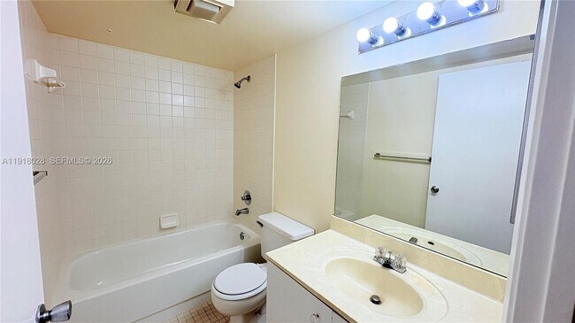 Foto del edificio - 12900 SW 13th St