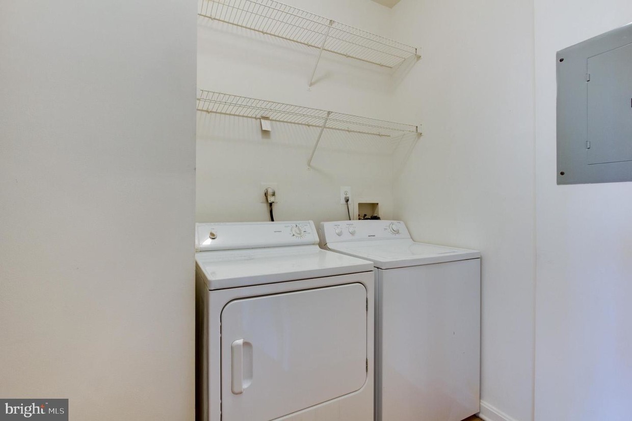 Foto principal - 18300 Feathertree way