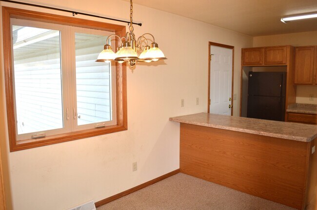 Foto del edificio - 1121 Union Rd