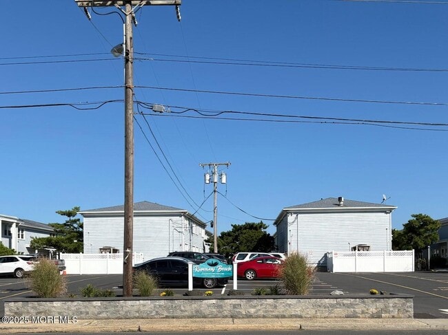 Building Photo - 1201 Ocean Ave