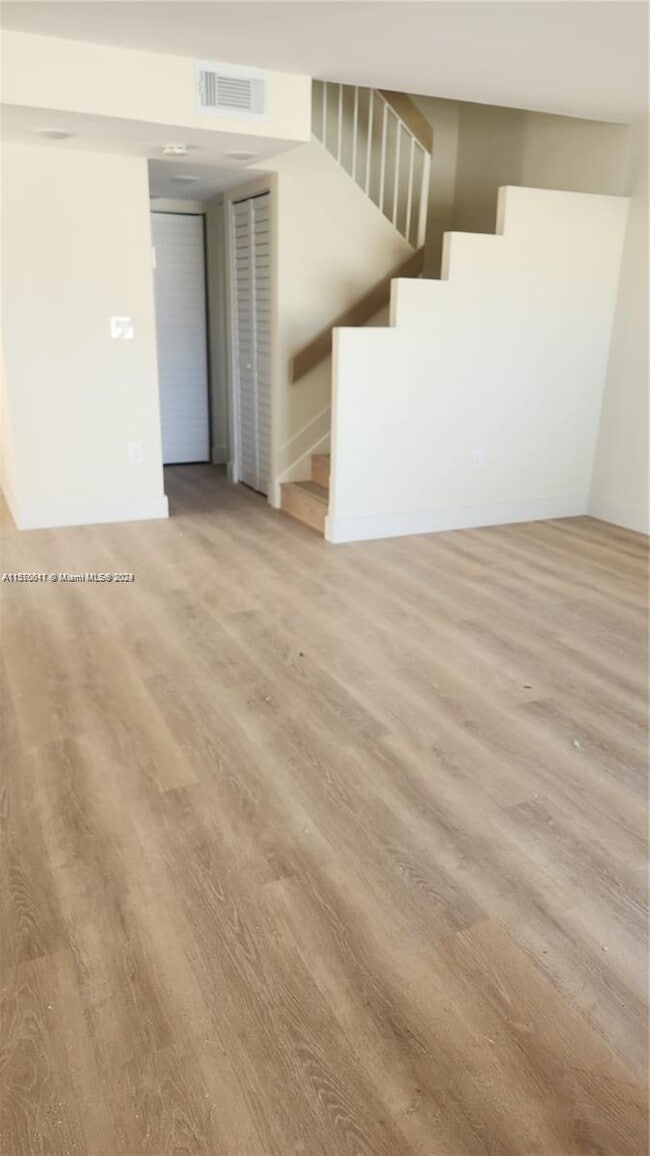 Building Photo - 475 NW 85th Ct