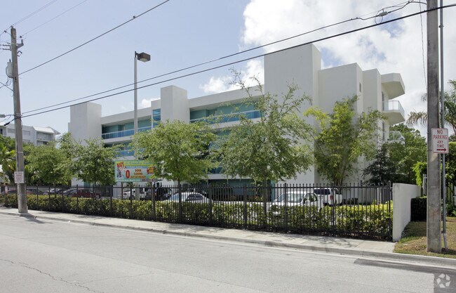 Nirvana Apartments Miami Fl Building Photo Nirvana