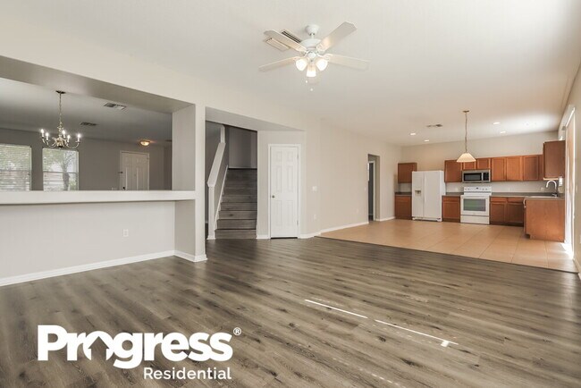 Building Photo - 10510 Boyette Creek Blvd