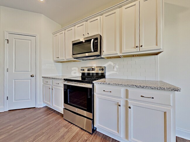 Building Photo - 2491 Napa Valley Dr