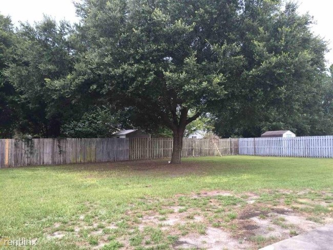 Building Photo - 3 br, 2 bath House - 155 Greenacres Cir. N
