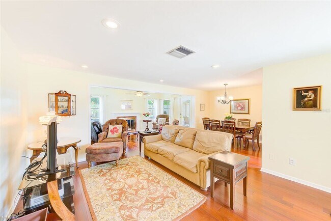 Building Photo - 2 br, 2 bath House - 1711 Patlin Circle S