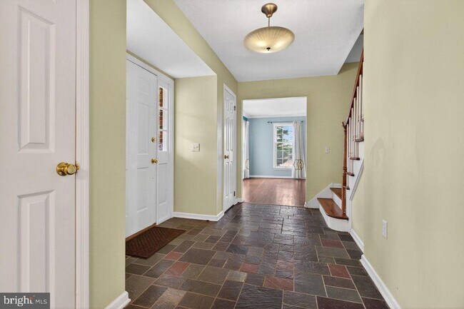 Foto del edificio - 16 Beechtree Ln