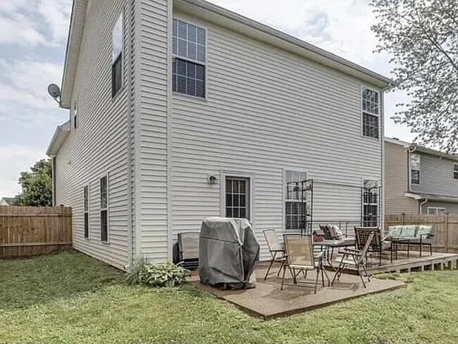 Building Photo - 3171 Langley Dr