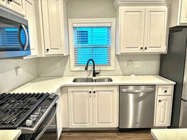 Foto del edificio - 1433 Garner Rd