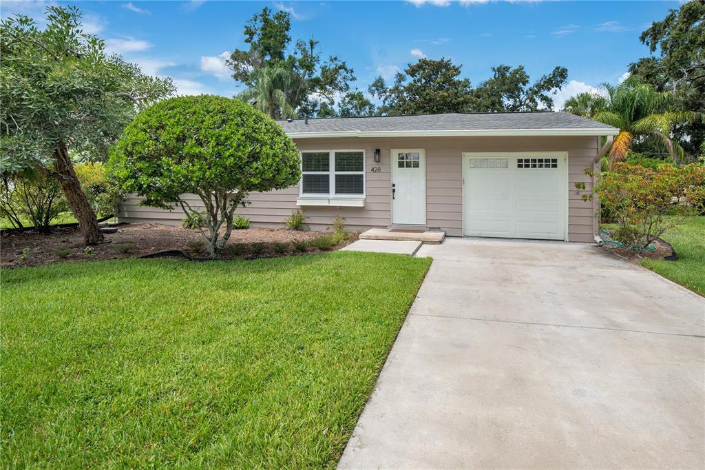 Foto principal - 428 S Summerlin Ave