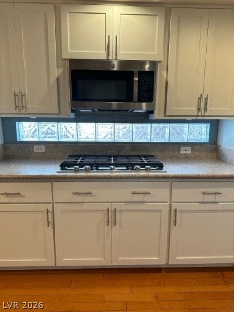 Foto del edificio - 3920 Larkcrest St