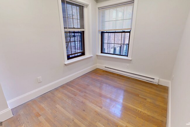 Foto del edificio - 88 W Cedar St